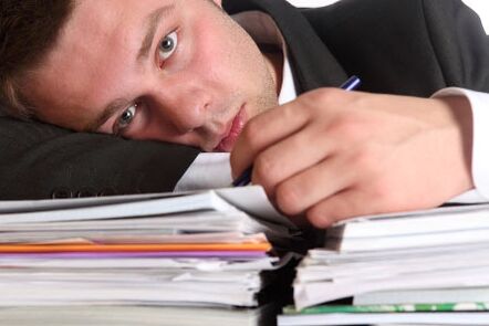 Kronična utrujenost negativno vpliva na potenco moškega